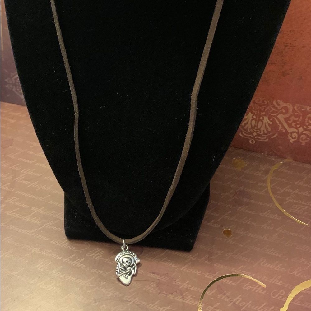 Rin's Unique Boutique - Handmade - Suede Cord Necklace